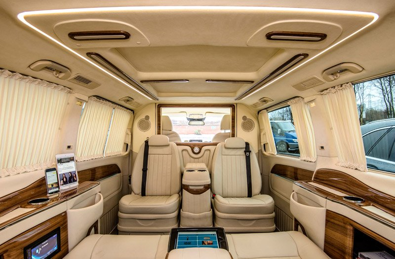 DSC6685 1 | 1st Class Chauffeuring Scotland | Chauffeur Hire Scotland | Wedding Chauffeur Scotland | Chauffeured Tours Scotland